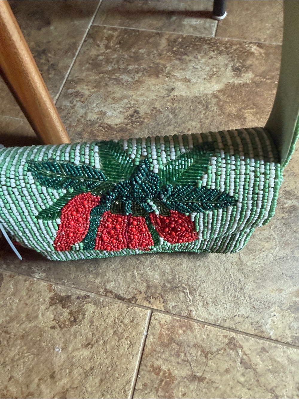 Beaded Chili Pepper Shoulder Bag - Green & Red ..beautiful handbag ..nwt .. - Picture 7 of 8